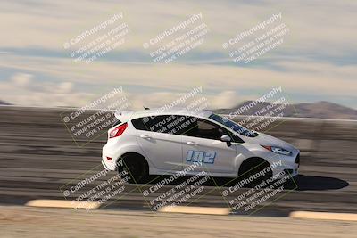 media/Jan-04-2026-SCCA SD (Sun) [[defc442887]]/4-Novice Group/Session 2 Bowl Speed Pans/